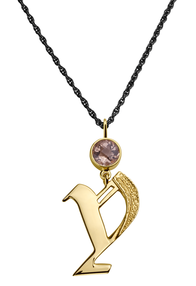 Collar Letra Grande Y