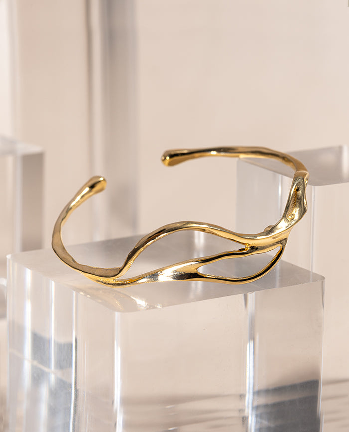 Cuff Eclipse