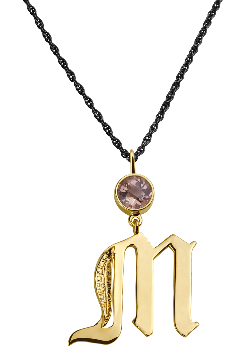 Collar Letra Grande M