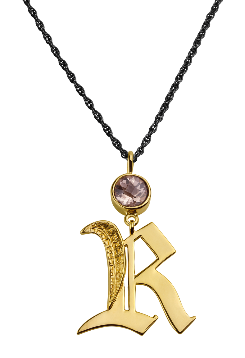 Collar Letra Grande R