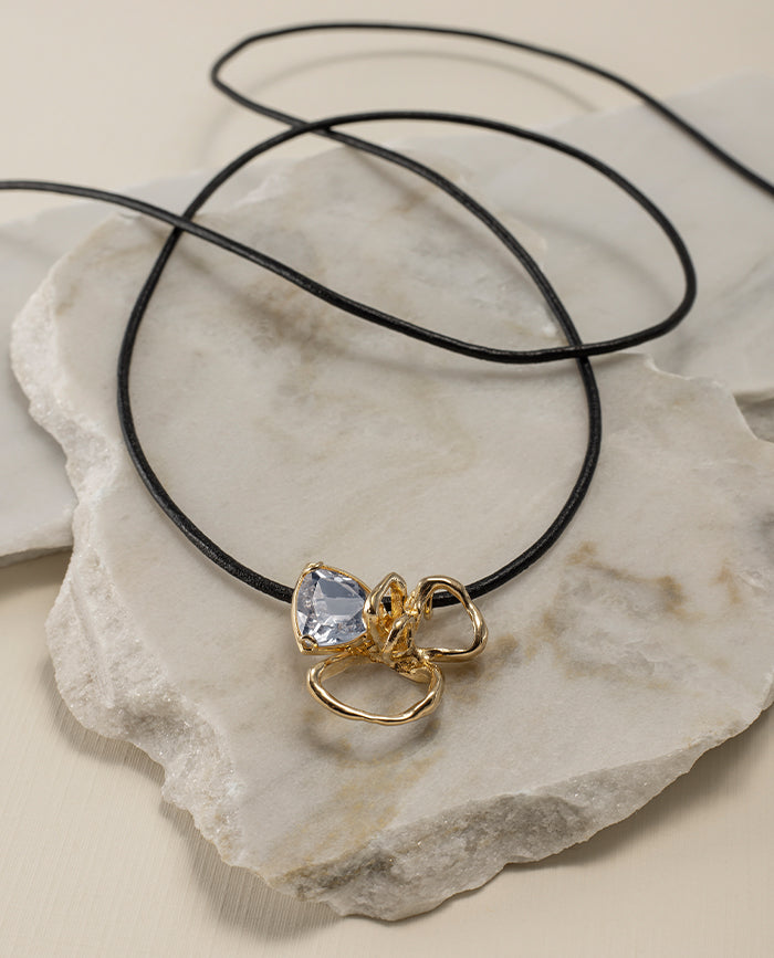 Collar Uma