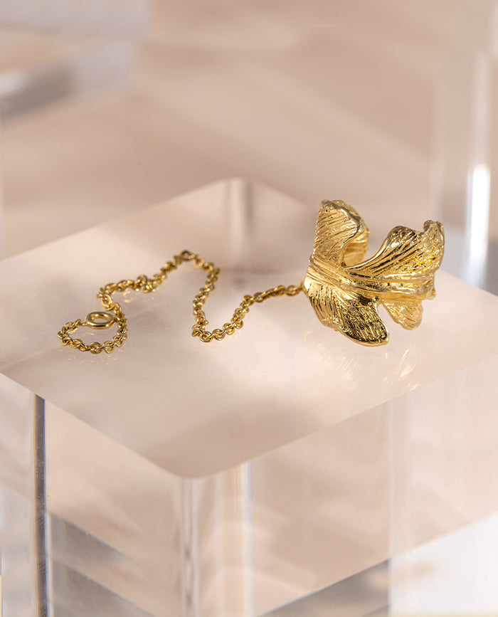 Musa Ear Chain