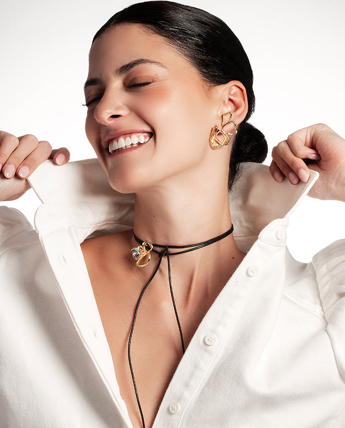 Collar Uma